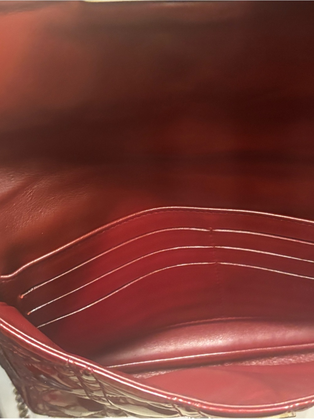 COA✨Dior Glossy Patent Cannage New Lock Pouch Crossbody in Crimson - Picture 7 of 8